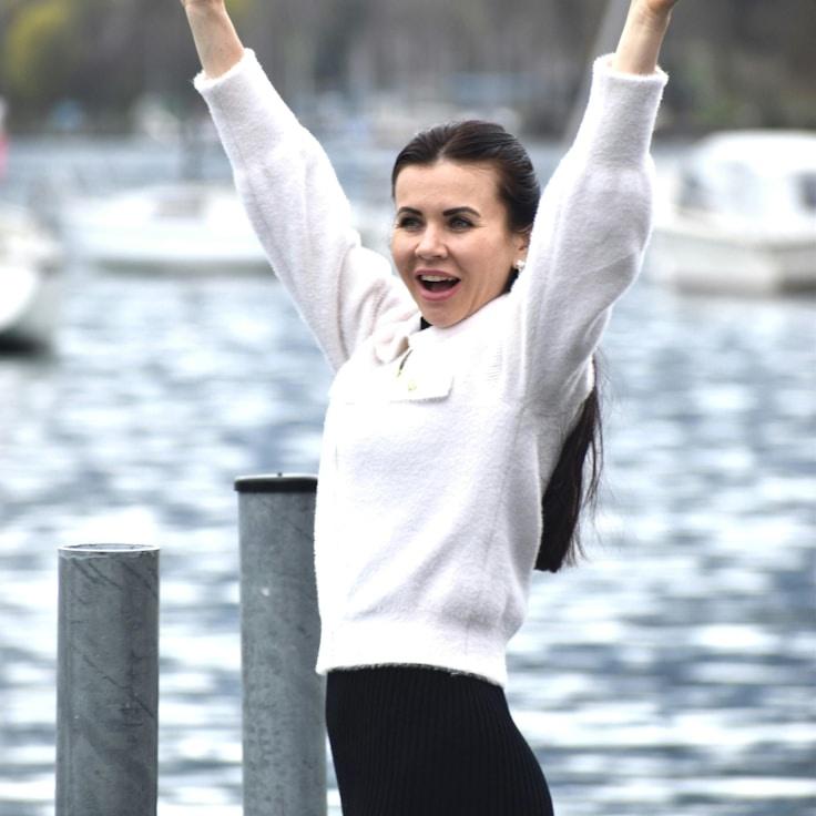 Portrait of Mina Chen, group coordinator and fusion cooking expert